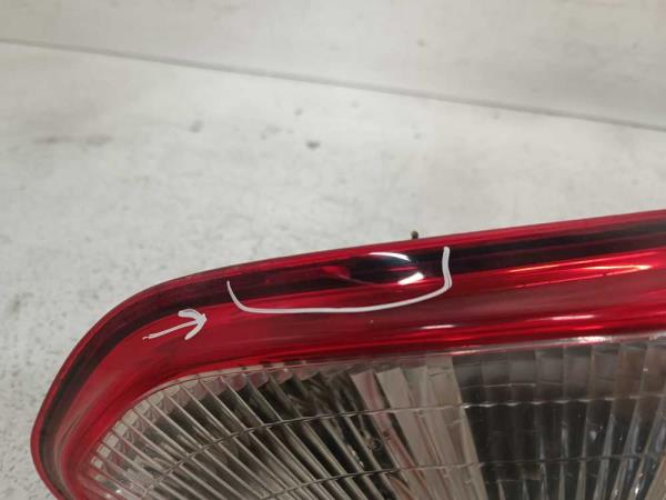 FEU ARRIERE DROIT NISSAN - Vue 3